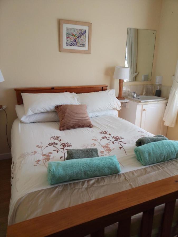 Room In Bungalow - Very Nice View With This Room Sneem Exterior foto